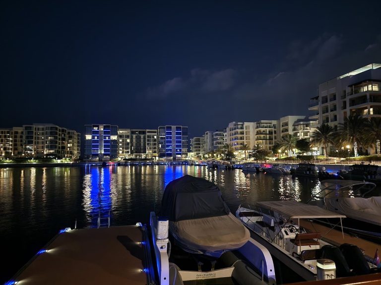 Al Mouj Marina, Muscat
