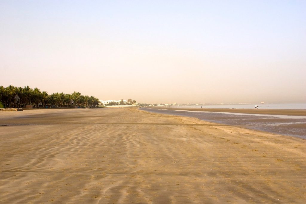 القرم Beach in Muscat