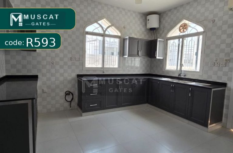 R593 rental property in Muscat